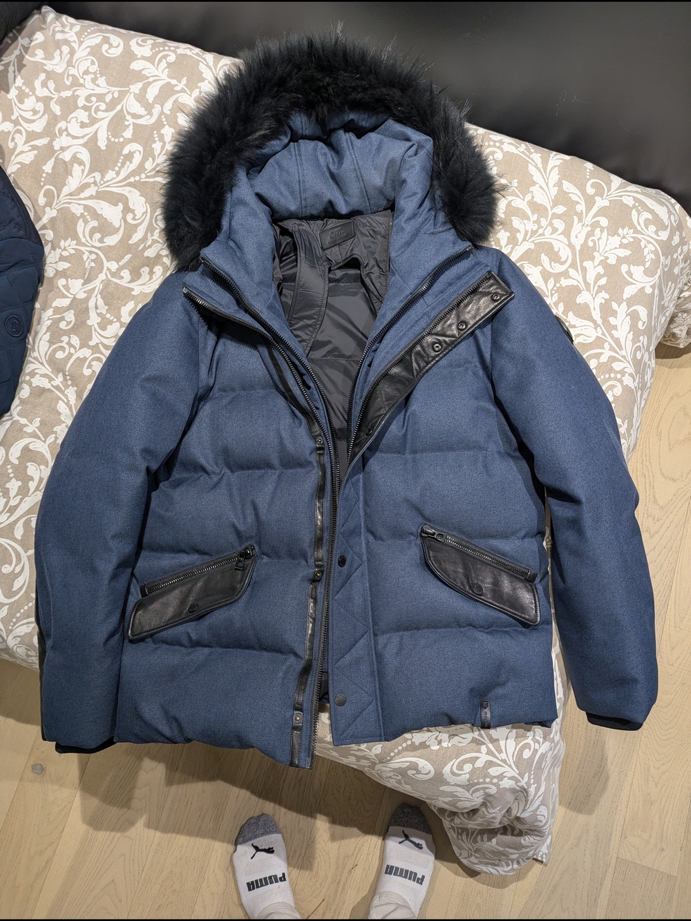 RUDSAK Men's Navy Blue Puffer Jacket with Faux Fur Hood